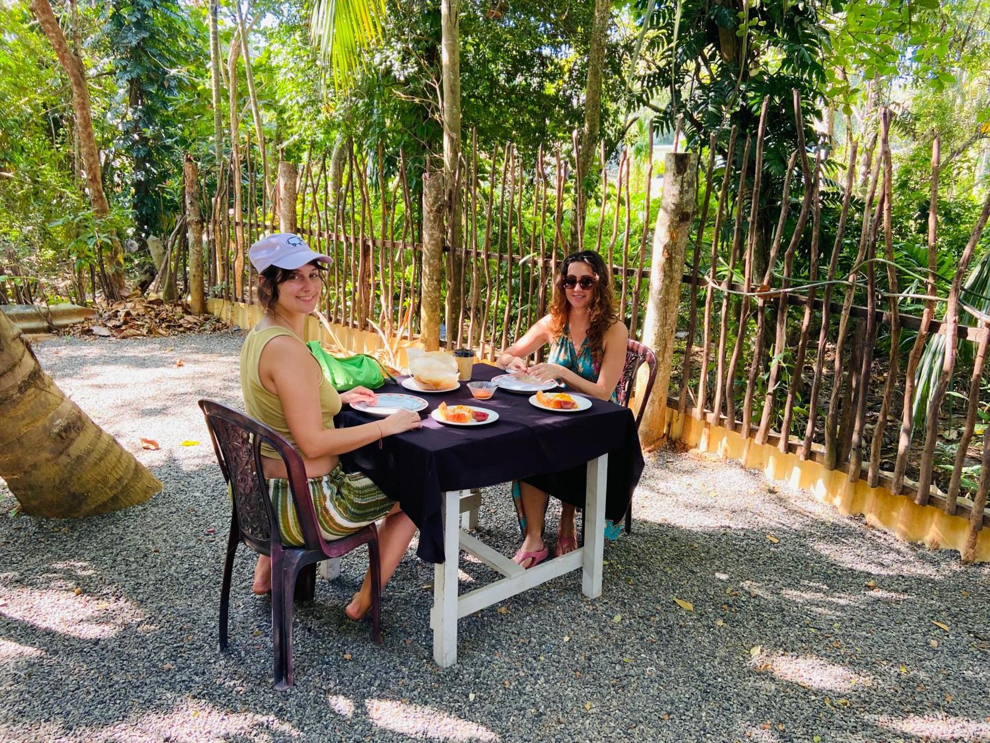 Leo Homestay 디크웰라 외부 사진