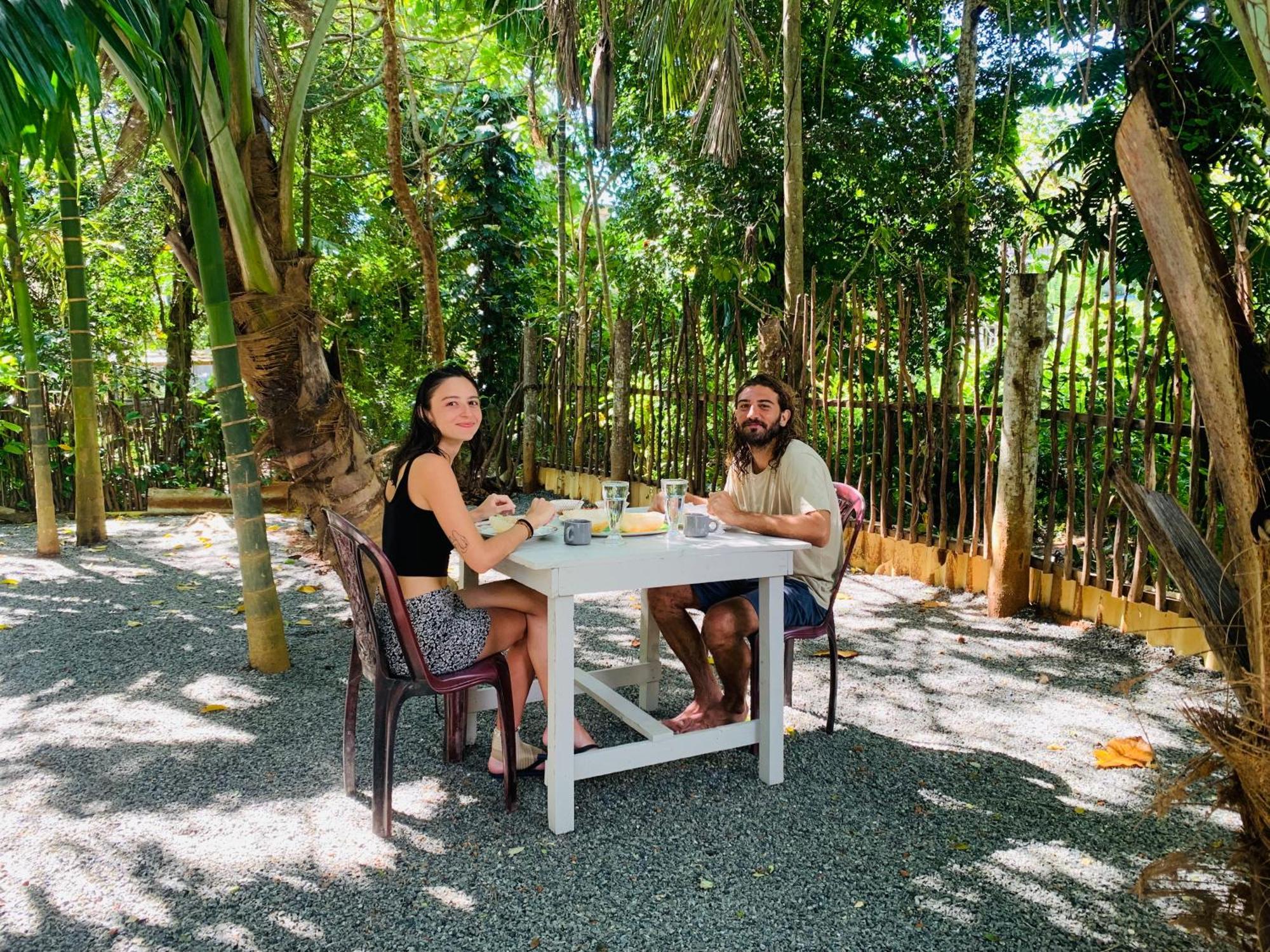 Leo Homestay 디크웰라 외부 사진