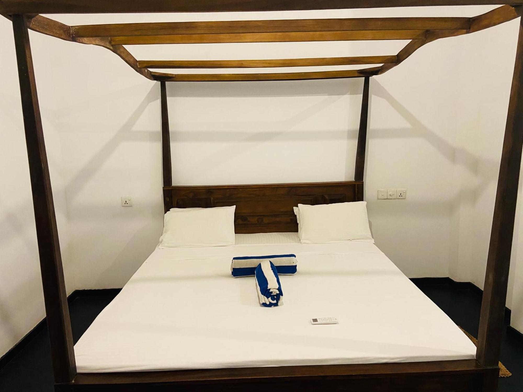 Leo Homestay 디크웰라 외부 사진