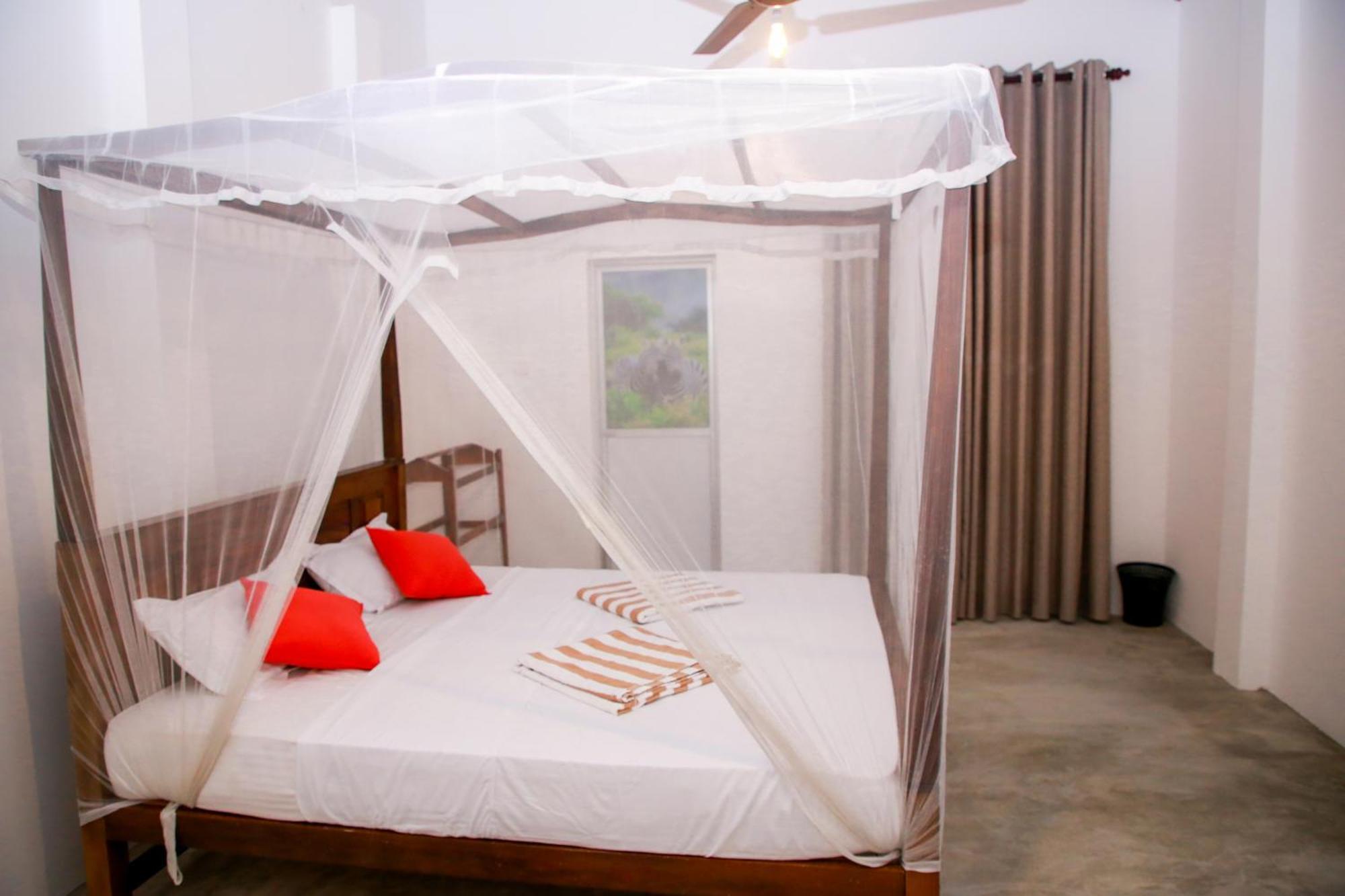 Leo Homestay 디크웰라 외부 사진