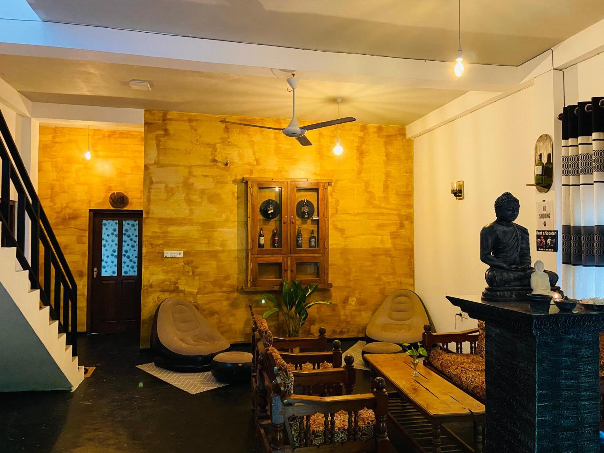 Leo Homestay 디크웰라 외부 사진