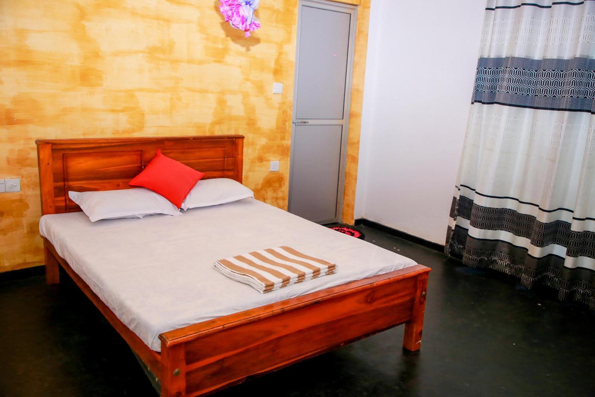 Leo Homestay 디크웰라 외부 사진